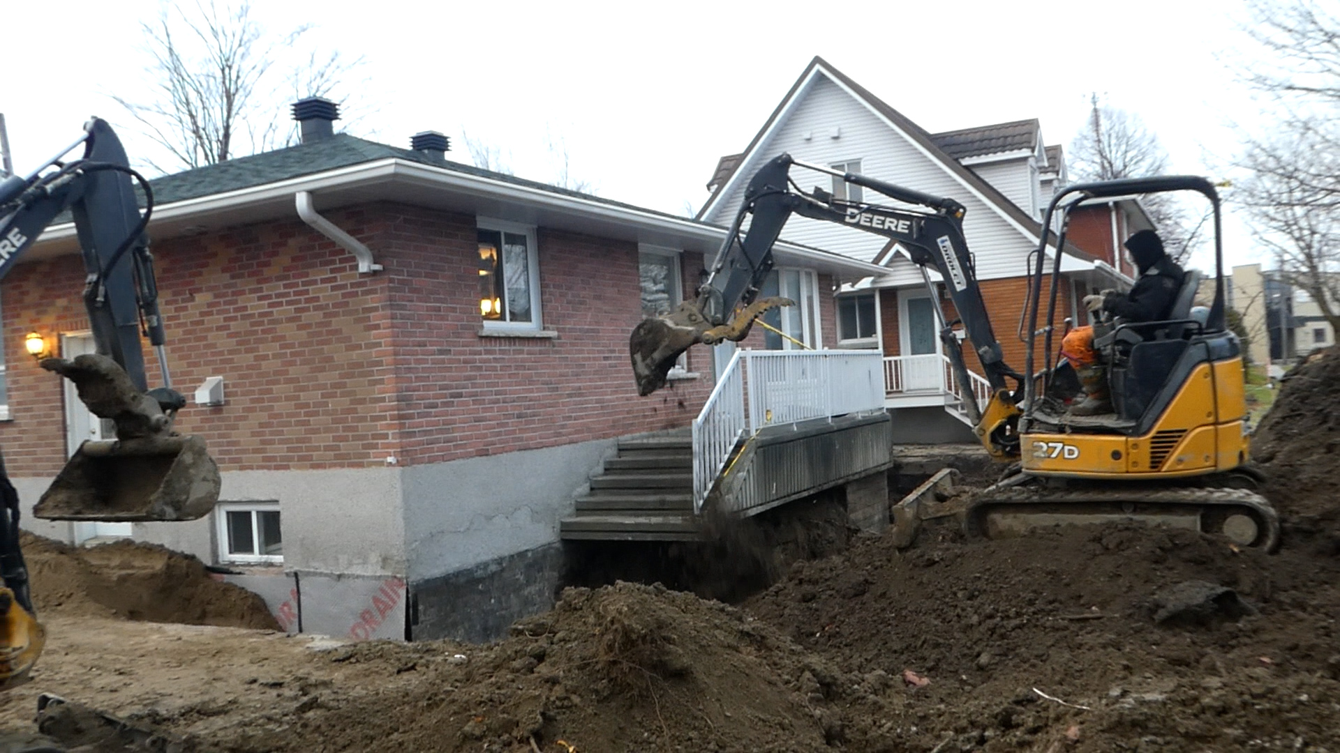 Le type de sol et les pentes négatives du sol justifient-ils l'installation d'un drain?